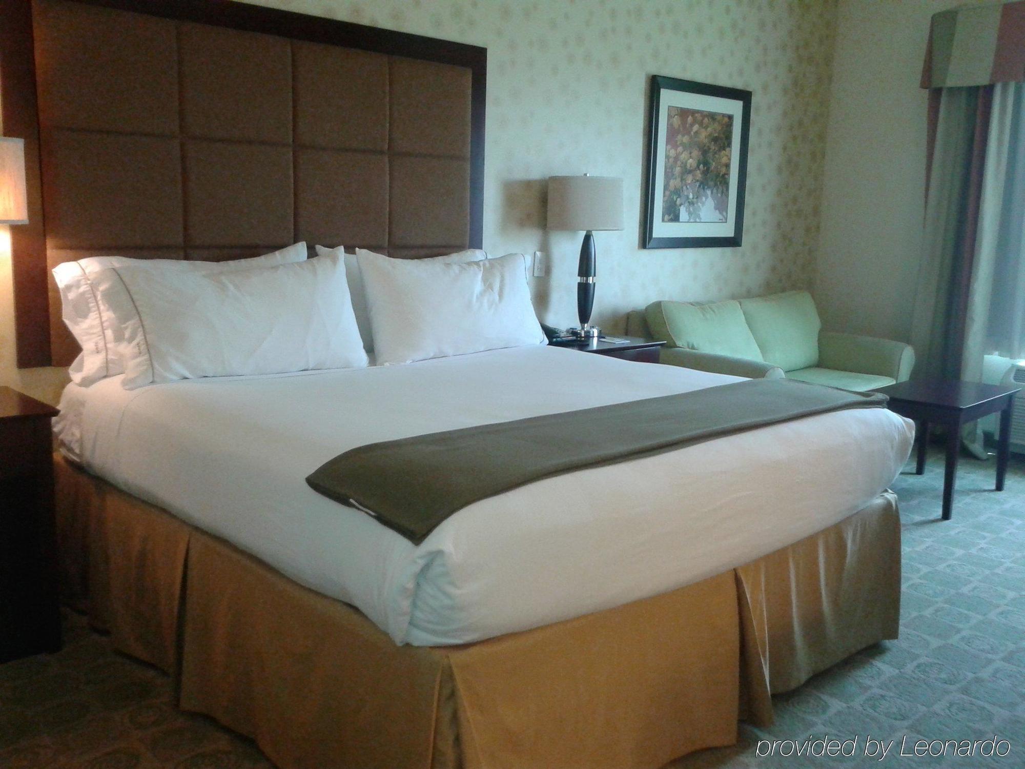 Holiday Inn Express & Suites Dallas Fair Park, An Ihg Hotel Exterior photo